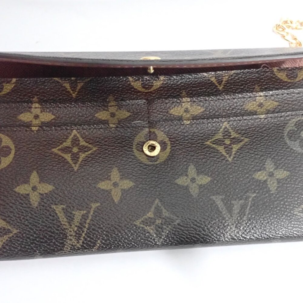 Louis Vuitton Sarah Monogram Wallet w/ LV Duster Bag - Picture 7 of 12